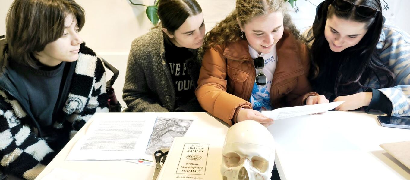 0-02-05-aa19bcab58f7b8887e0031b9eda4840fedea6242efc5f2b69d96e5fed3098087-5a66fd5a6c0521ad_1360x600_crop_478b24840a