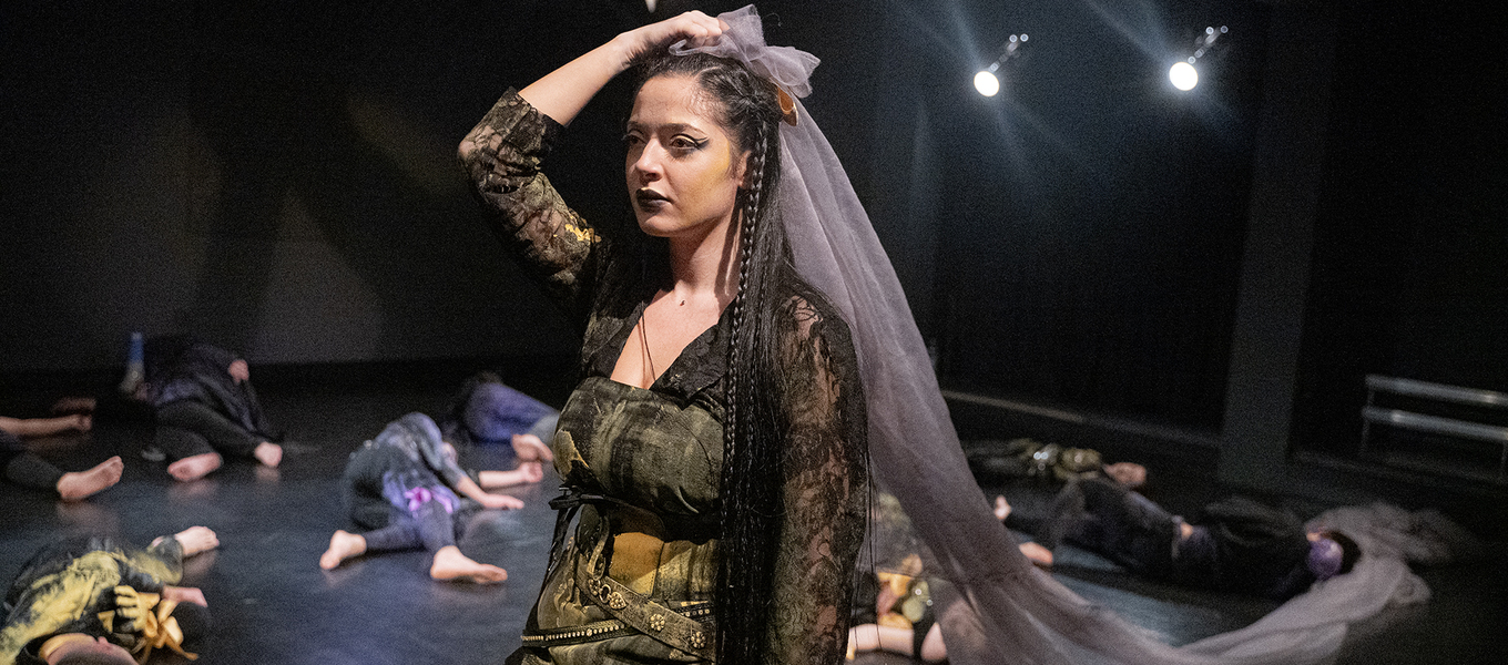 0-c_1360x600_crop_478b24840a